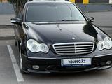 Mercedes-Benz C 320 2001 года за 3 400 000 тг. в Алматы – фото 2