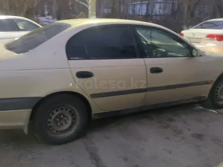 Toyota Avensis 2001 года за 1 700 000 тг. в Павлодар – фото 2