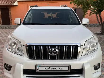 Toyota Land Cruiser Prado 2012 года за 19 000 000 тг. в Актау