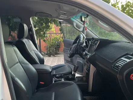 Toyota Land Cruiser Prado 2012 года за 19 000 000 тг. в Актау – фото 10