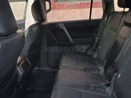 Toyota Land Cruiser Prado 2012 года за 19 000 000 тг. в Актау – фото 11