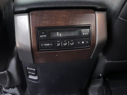 Toyota Land Cruiser Prado 2012 года за 19 000 000 тг. в Актау – фото 14