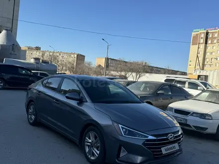 Hyundai Elantra 2019 года за 6 200 000 тг. в Актау