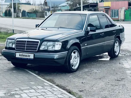 Mercedes-Benz E 280 1994 года за 2 300 000 тг. в Алматы – фото 3