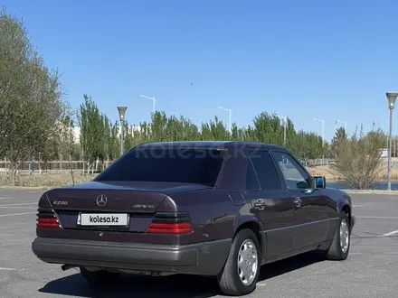 Mercedes-Benz E 200 1991 года за 1 300 000 тг. в Кызылорда – фото 4
