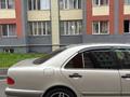 Mercedes-Benz E 280 1998 годаүшін4 000 000 тг. в Алматы – фото 2