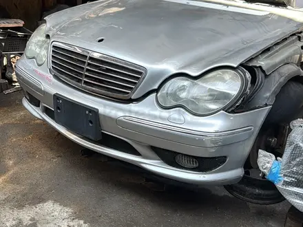 Бампер AMG за 450 000 тг. в Алматы