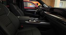 Cadillac Escalade Sport Platinum 2025 года за 87 500 000 тг. в Алматы – фото 4