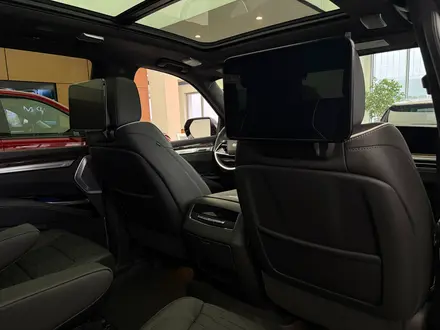 Cadillac Escalade Sport Platinum 2025 года за 94 900 000 тг. в Алматы – фото 23