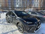 Lexus NX 300 2017 годаfor15 800 000 тг. в Актобе – фото 2