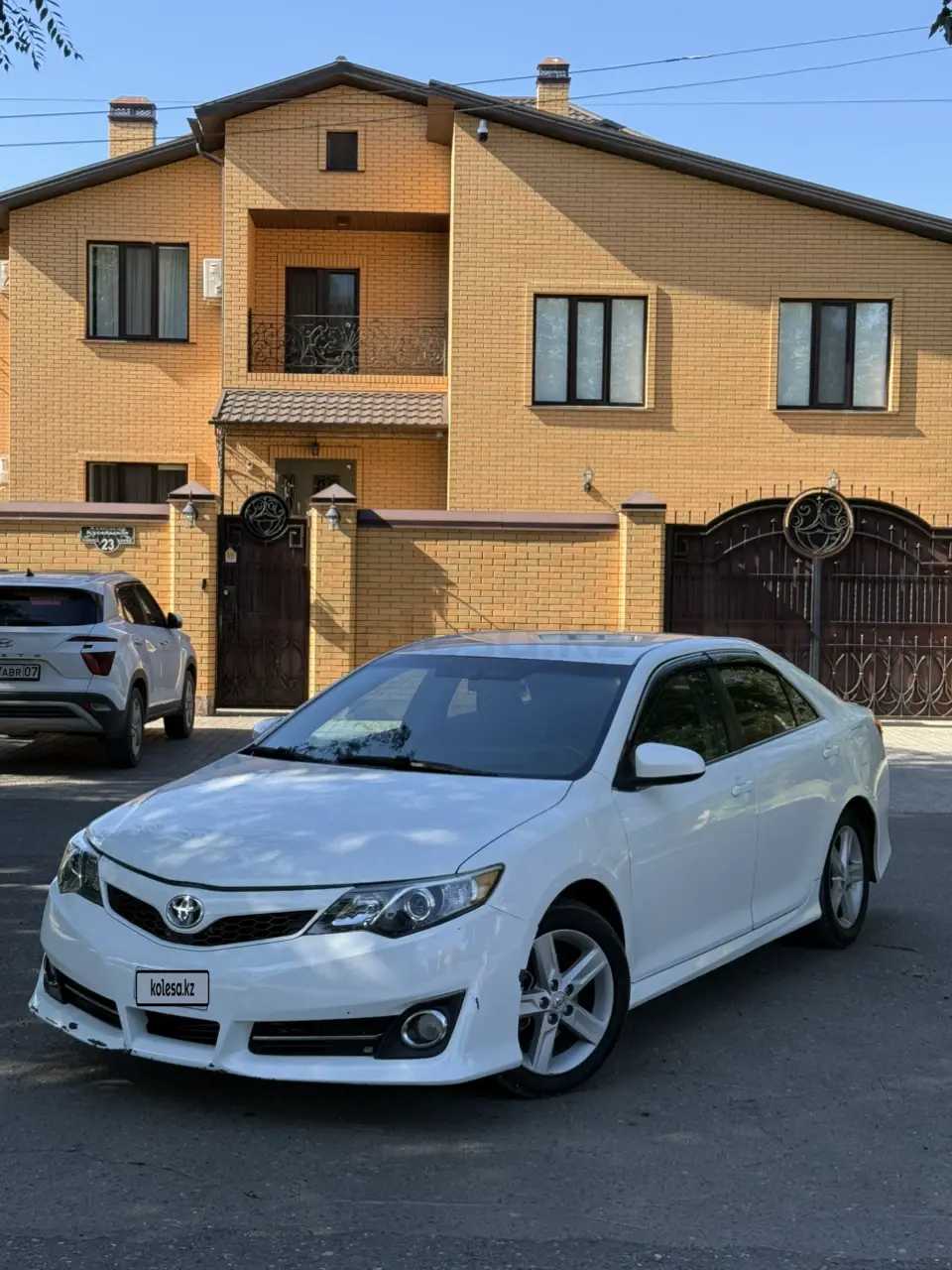 Toyota Camry, 2012