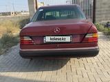 Mercedes-Benz E 230 1990 года за 750 000 тг. в Тараз – фото 3
