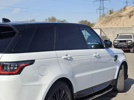Land Rover Range Rover Sport 2018 года за 29 000 000 тг. в Алматы – фото 7