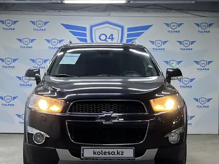 Chevrolet Captiva 2012 года за 7 650 000 тг. в Шымкент – фото 2