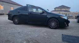 Toyota Camry 2014 годаүшін4 500 000 тг. в Актау – фото 2