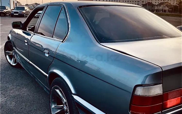 BMW 520 1991 года за 1 900 000 тг. в Астана