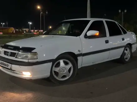 Opel Vectra 1993 года за 900 000 тг. в Актобе – фото 4