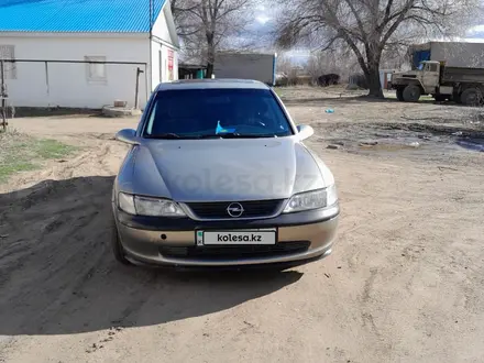 Opel Vectra 1996 года за 1 800 000 тг. в Хромтау – фото 2