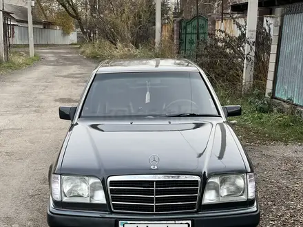 Mercedes-Benz E 280 1995 года за 2 200 000 тг. в Алматы – фото 5