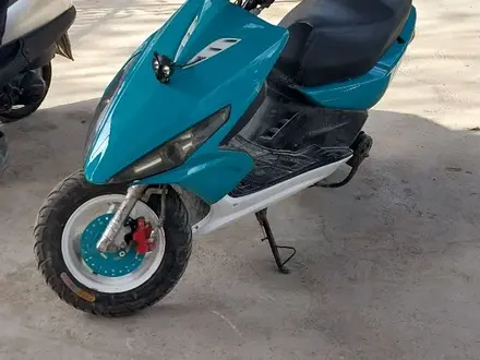 Yamaha  Aerox 50 2023 года за 130 000 тг. в Актау