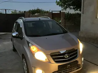 Chevrolet Spark, 2011