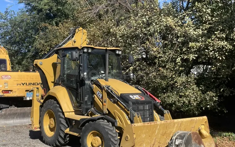 Caterpillar  428 2024 года за 50 000 000 тг. в Алматы