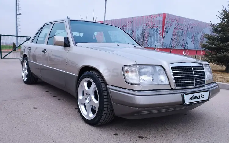 Mercedes-Benz E 280 1993 годаfor5 150 000 тг. в Алматы