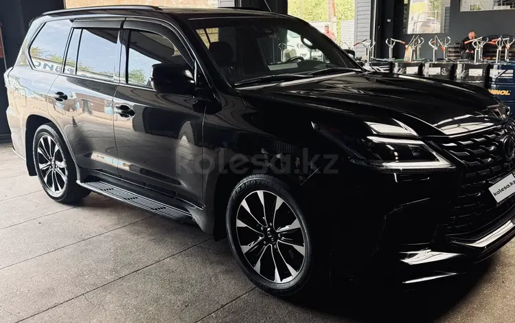 Lexus LX 570 2020 года за 60 000 000 тг. в Алматы