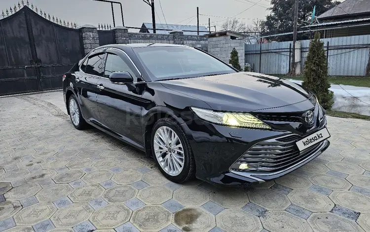 Toyota Camry 2019 годаүшін15 300 000 тг. в Алматы