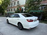 Toyota Camry 2015 года за 12 000 000 тг. в Шымкент