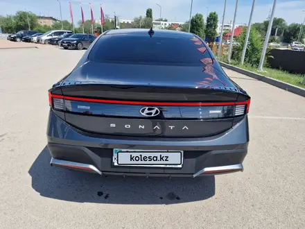 Hyundai Sonata 2023 года за 14 000 000 тг. в Актобе – фото 7