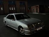 Mercedes-Benz E 320 1997 года за 2 800 000 тг. в Жаркент – фото 2