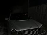 Mercedes-Benz E 320 1997 года за 2 800 000 тг. в Жаркент – фото 4