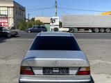 Mercedes-Benz E 230 1992 годаfor1 750 000 тг. в Астана – фото 5