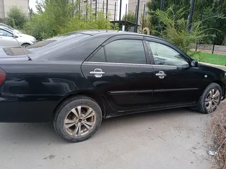 Toyota Camry 2004 годаүшін4 500 000 тг. в Семей – фото 6