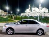 Toyota Camry 2011 года за 7 300 000 тг. в Шымкент