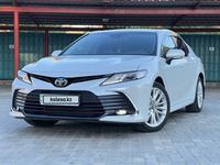 Toyota Camry 2023 годаfor18 500 000 тг. в Актобе