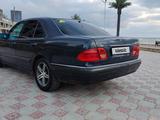 Mercedes-Benz E 230 1995 года за 1 700 000 тг. в Актау – фото 4