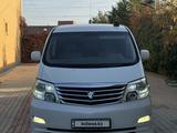 Toyota Alphard 2003 года за 7 500 000 тг. в Атырау