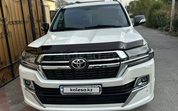 Toyota Land Cruiser 2015 года за 31 500 000 тг. в Тараз