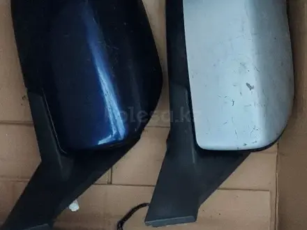 Правое зеркало Мазда Премаси за 7 000 тг. в Алматы