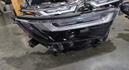 Фар на Тойота Раф4 2019-2025 оригинал RAV4 фары за 101 010 тг. в Алматы – фото 3
