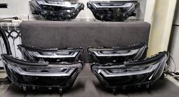 Фар на Тойота Раф4 2019-2025 оригинал RAV4 фары за 101 010 тг. в Алматы