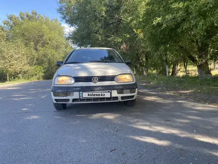 Volkswagen Golf 1993 года за 1 250 000 тг. в Алматы – фото 3