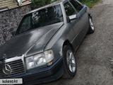 Mercedes-Benz E 230 1991 года за 800 000 тг. в Усть-Каменогорск – фото 2