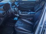 Hyundai Santa Fe 2021 года за 14 800 000 тг. в Атырау – фото 2