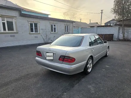 Mercedes-Benz E 320 2001 года за 6 700 000 тг. в Шымкент – фото 9