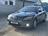 Toyota Camry 2010 года за 7 500 000 тг. в Семей