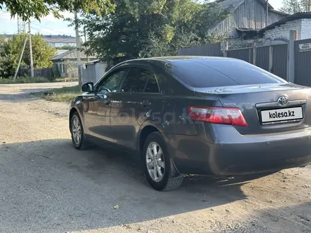 Toyota Camry 2010 года за 7 500 000 тг. в Семей – фото 3