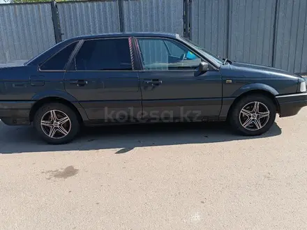 Volkswagen Passat 1993 года за 1 300 000 тг. в Кокшетау